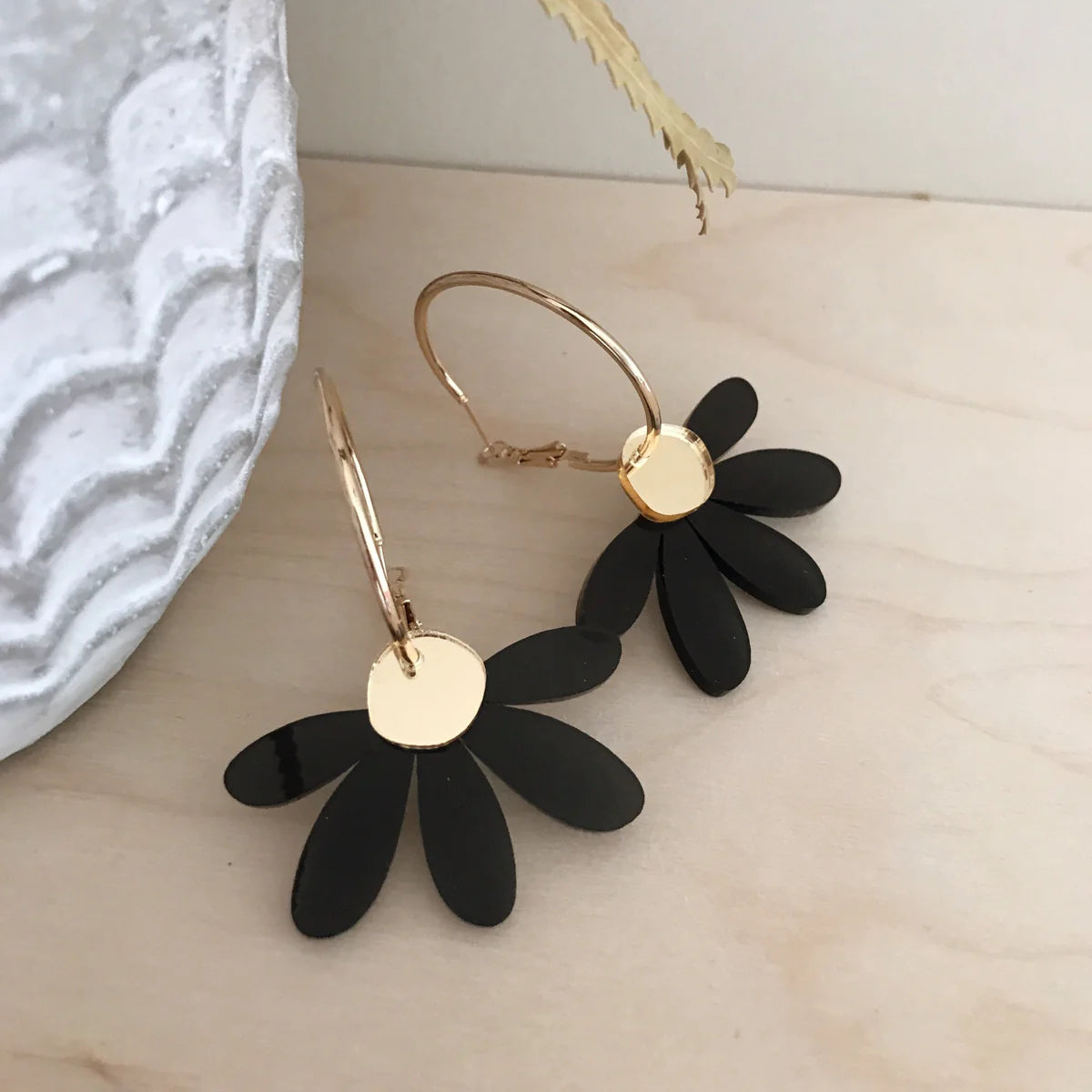 Jumbo Daisy Hoops | Black + Gold