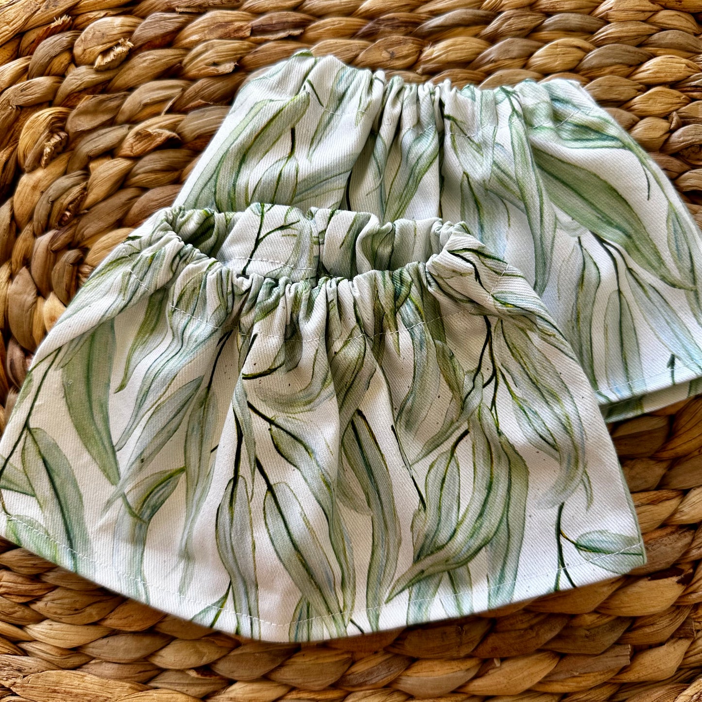 Gum Leaf Sock Savers