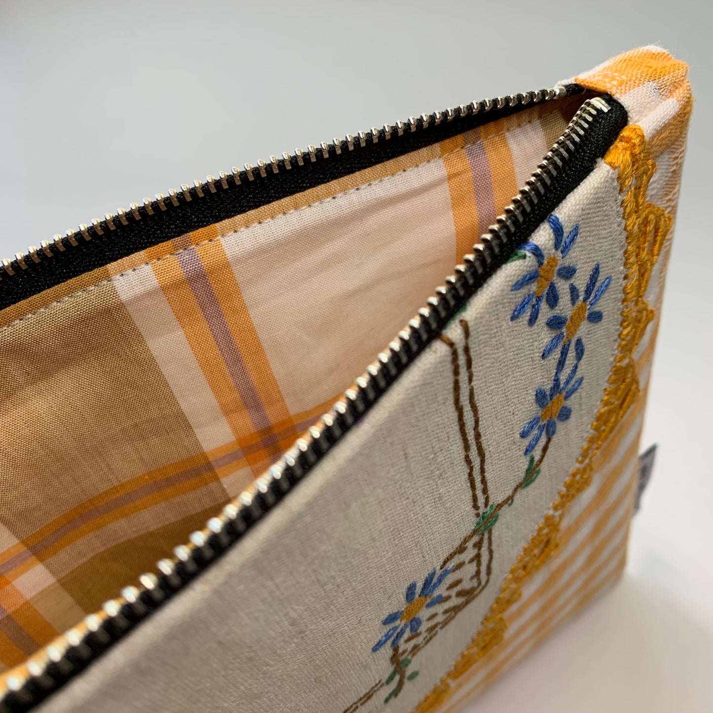 Ah-mazing Sunshine Clutch