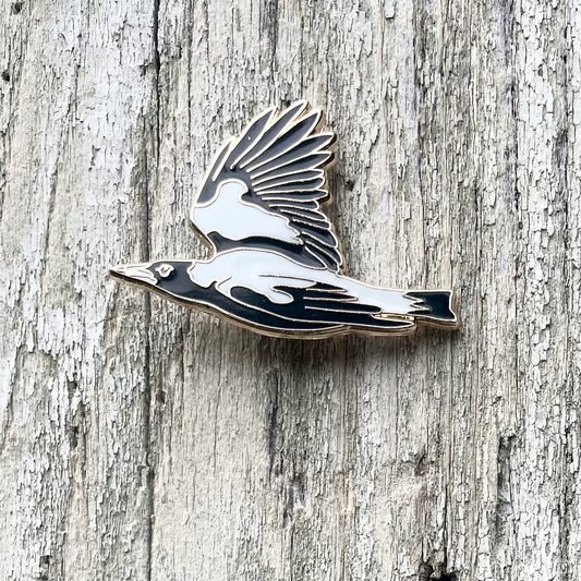 Magpie in Flight Enamel Brooch