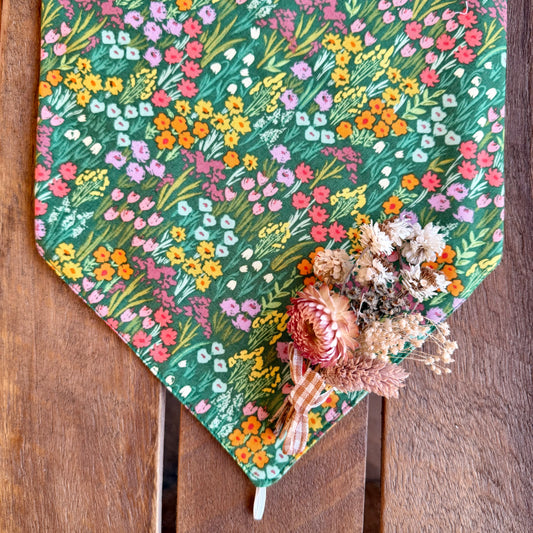 Gardenista Neck Scarf