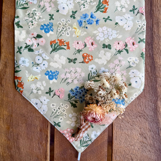 Bountiful Garden Neck Scarf