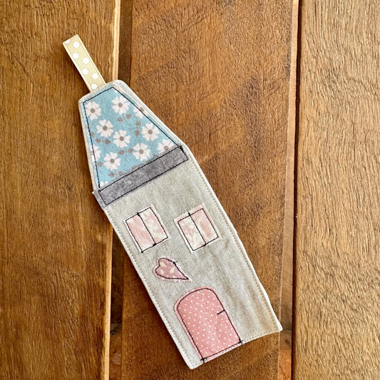Charming Oatmeal House Bookmark | Pink Spot Door