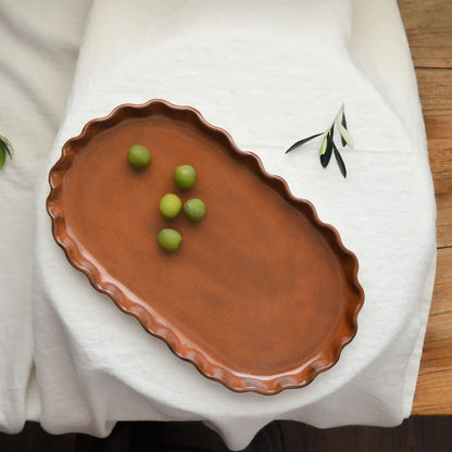 Ruffle Medium Oval Platter | Cocoa