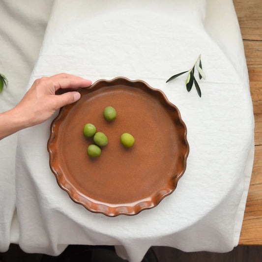 Ruffle Plate | Cocoa