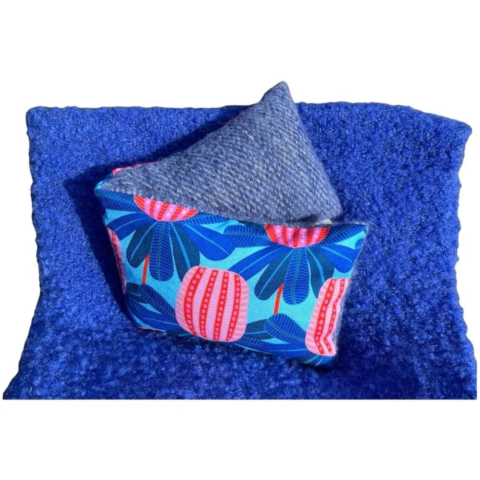 Red Banksia Recycled Wool Heat Cold Packs