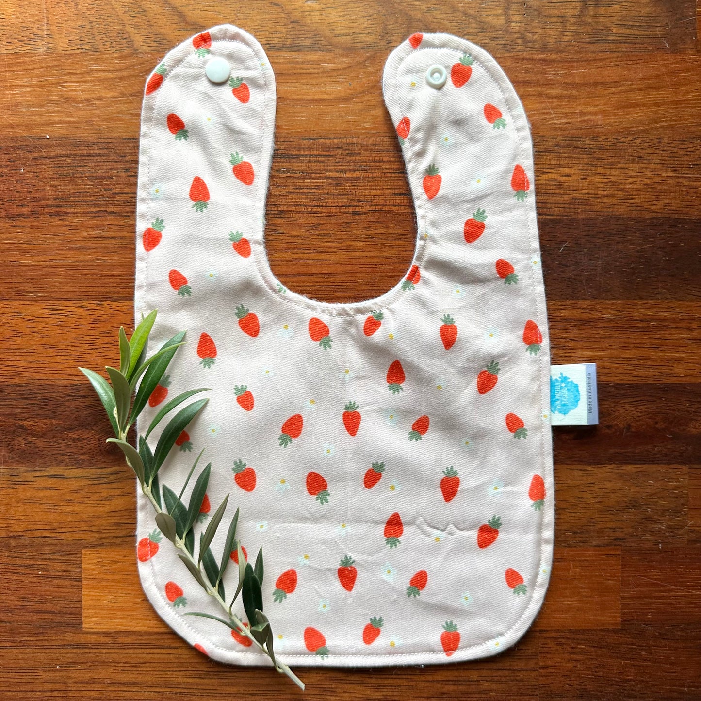 Berries in the Patch Traditional Bib