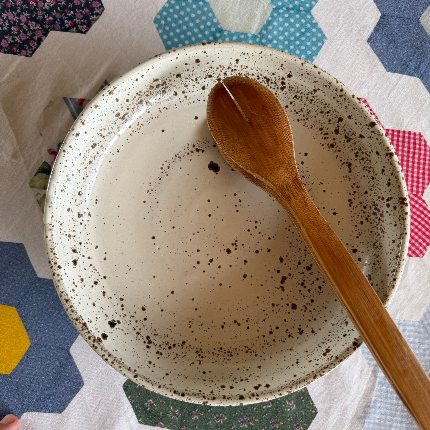 Serving Bowl | White Speckled